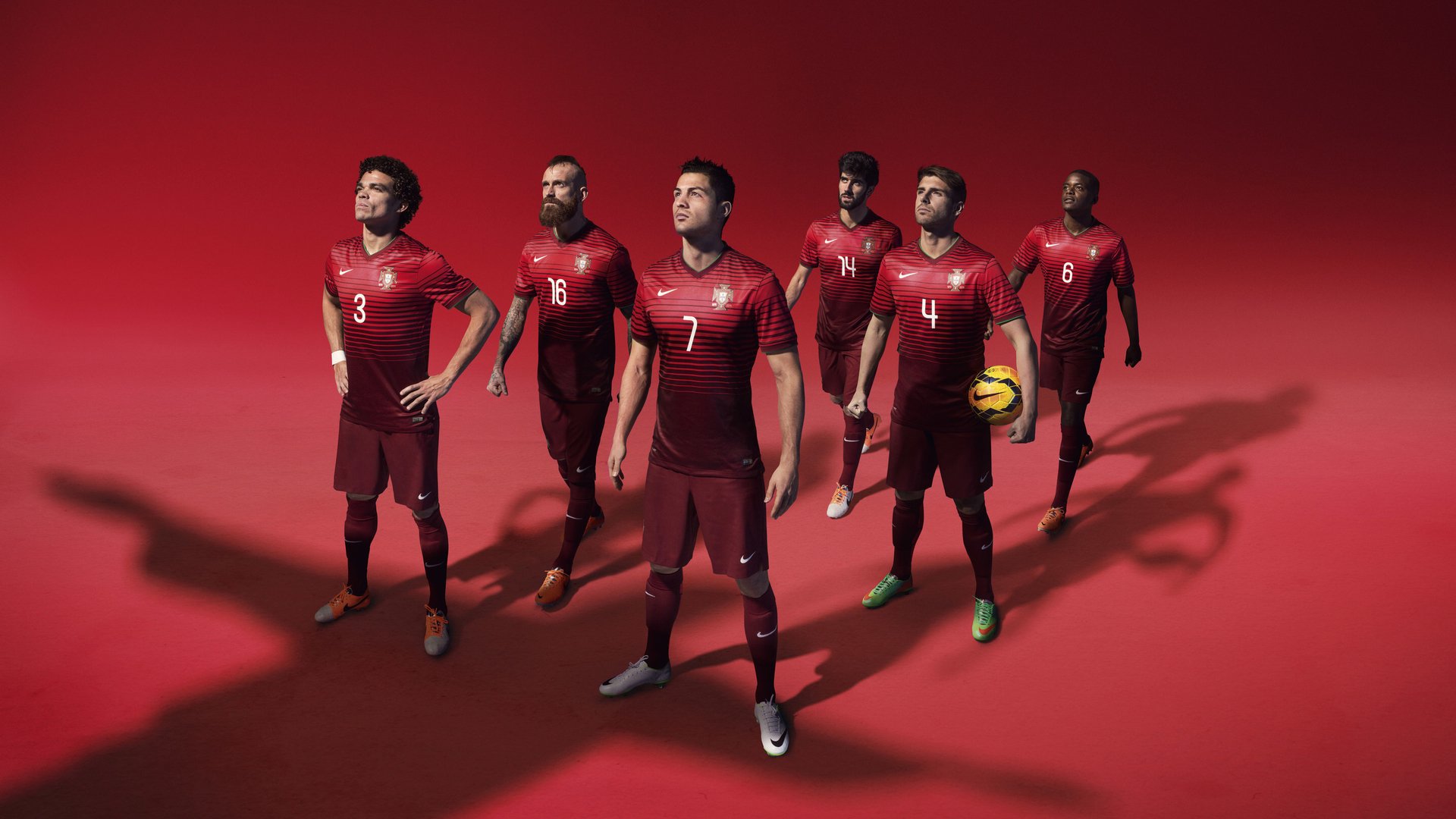 开云体育-德约科维奇在切尔西比赛中战术调整，晋级下一阶段引发热议！气势如虹延续